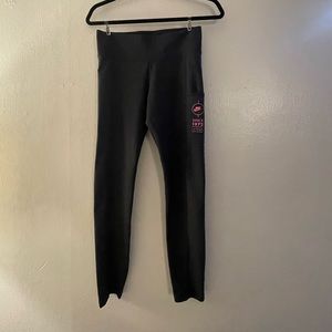 Nike Dri fit leggings with pocket